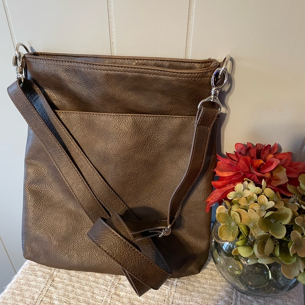 Shoulder bag